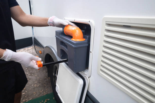 Best Portable toilet rental cost  in Fort Belvoir, VA